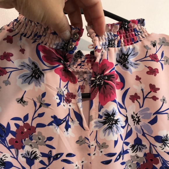 Massani Size medium short sleeved blouse - Picture 3 of 6